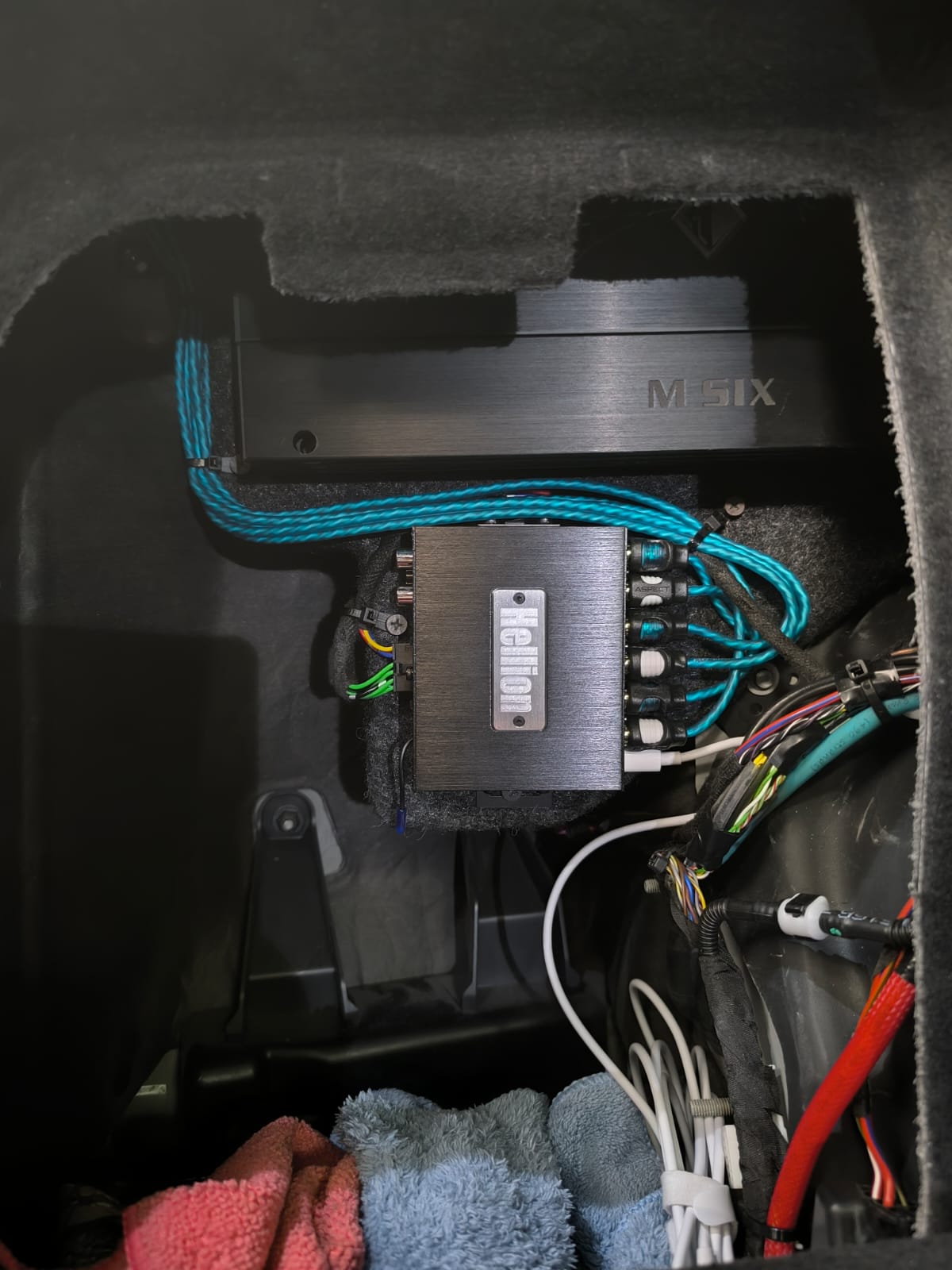 Helix M Six